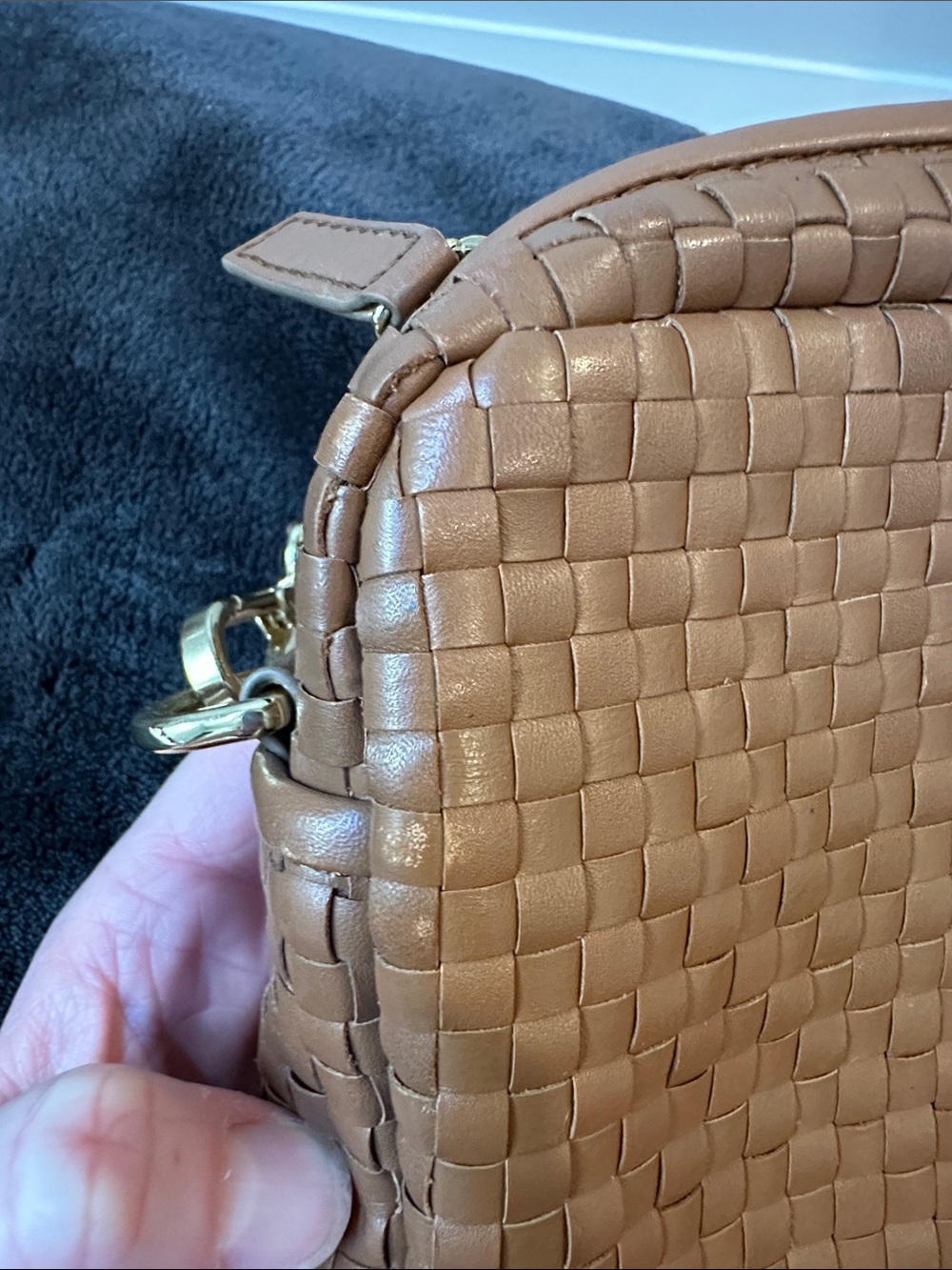 Quince Italian Leather Handwoven Crossbody - Picture 14 of 14